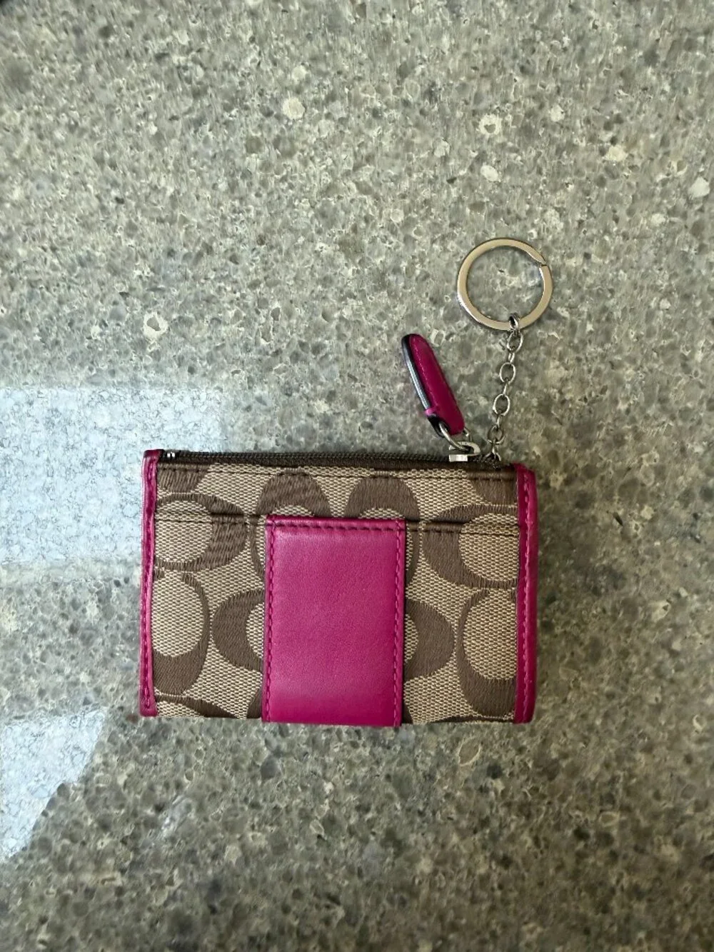 COACH Change PURSE Wallet with Key Ring PINK and LOGO